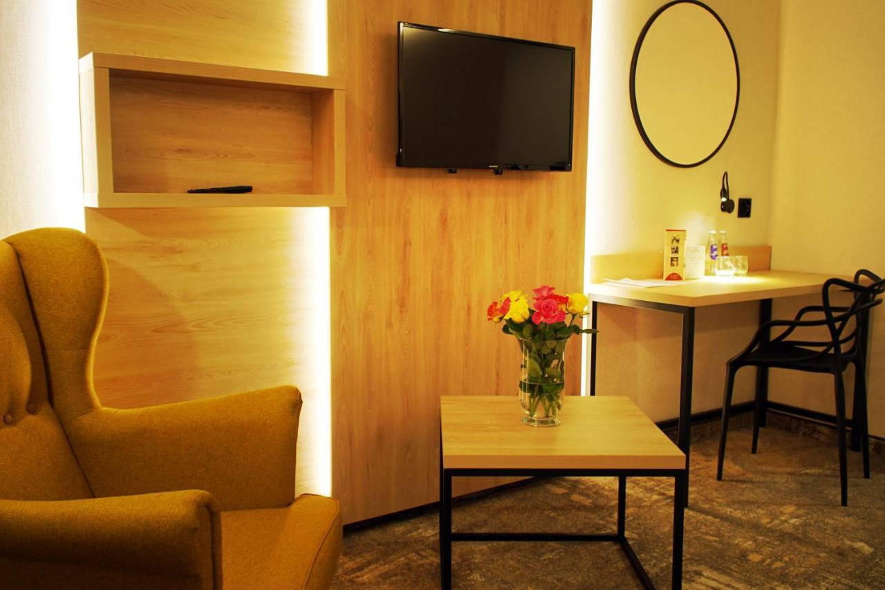 Hotel Relax Kęty Dış mekan fotoğraf