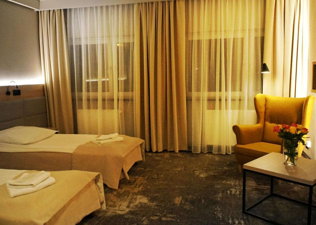 Hotel Relax Kęty Dış mekan fotoğraf