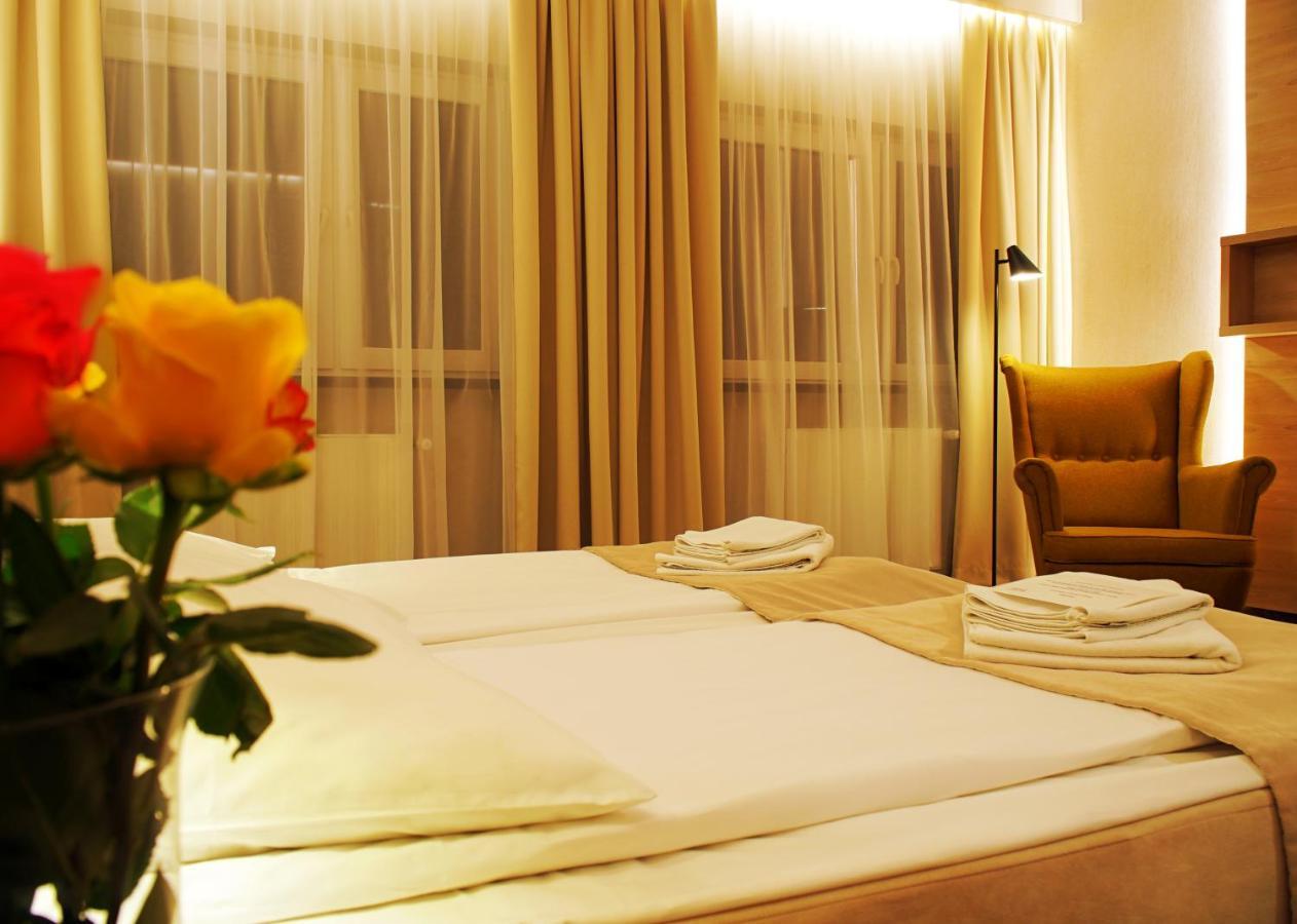 Hotel Relax Kęty Dış mekan fotoğraf