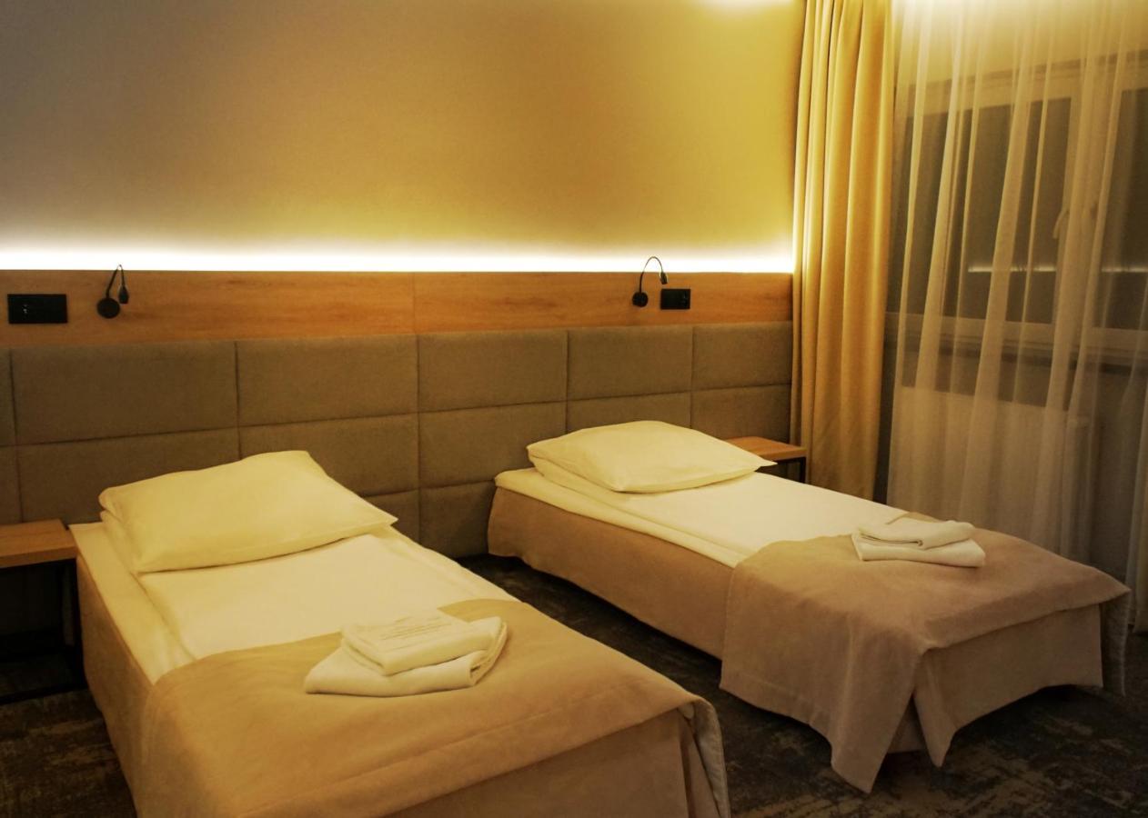 Hotel Relax Kęty Dış mekan fotoğraf