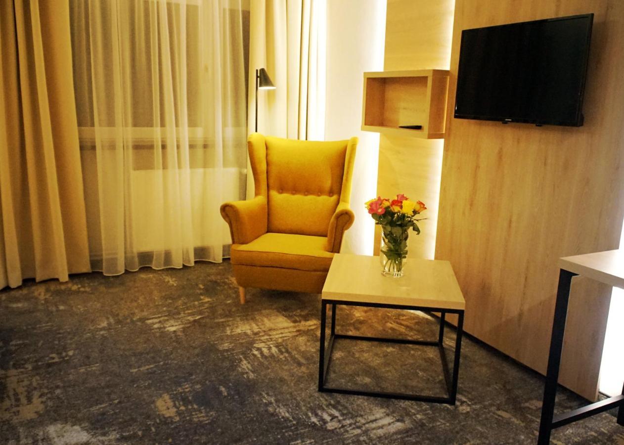 Hotel Relax Kęty Dış mekan fotoğraf