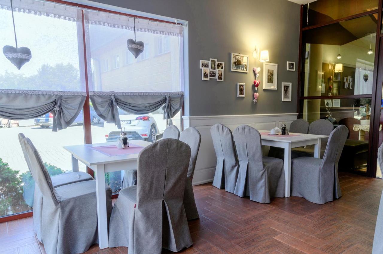 Hotel Relax Kęty Dış mekan fotoğraf